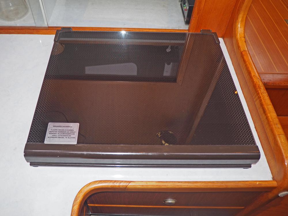 Fore ship, Accommodation